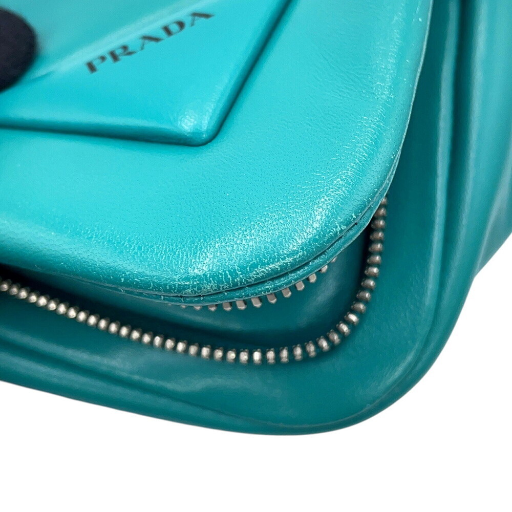 PRADA Bag - Picture 8 of 16